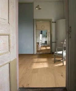 Oak Nouveau White Bedroom